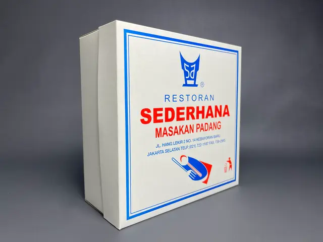 Hardbox Kemasan Makanan — Restoran Sederhana